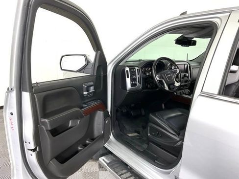 Used 2018 GMC Sierra 1500 SLT image 28