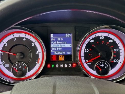 Used 2020 Dodge Grand Caravan GT image 12