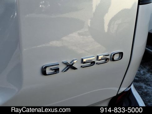 Certified 2024 Lexus GX 550 w/ Cold Area Package image 19