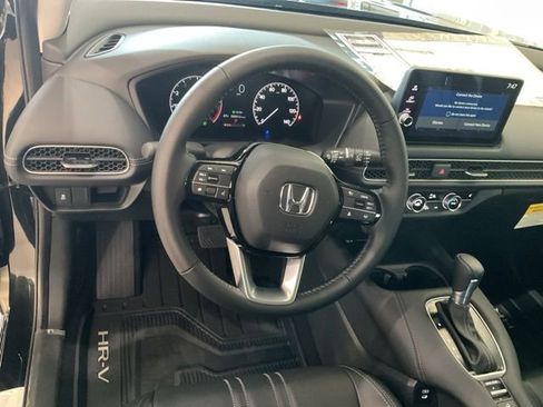 New 2026 Honda HR-V EX-L image 8