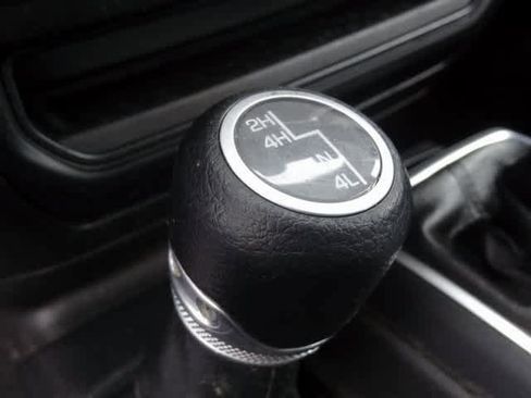 Used 2019 Jeep Wrangler Unlimited Sport image 19