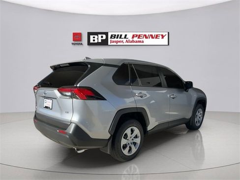 New 2025 Toyota RAV4 LE image 5