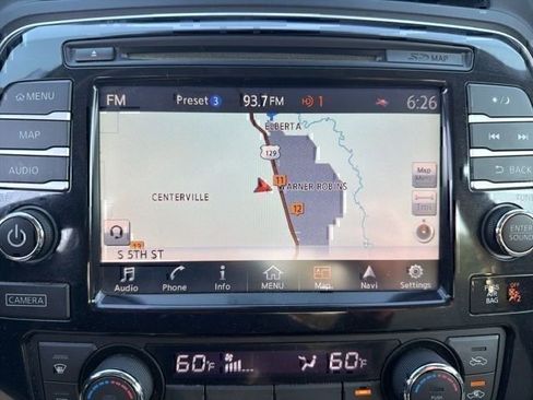 Used 2016 Nissan Maxima Platinum FWD image 18