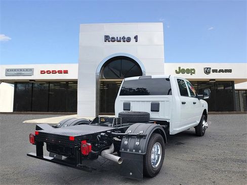 New 2025 RAM 3500 Tradesman w/ Chrome Appearance Group image 7