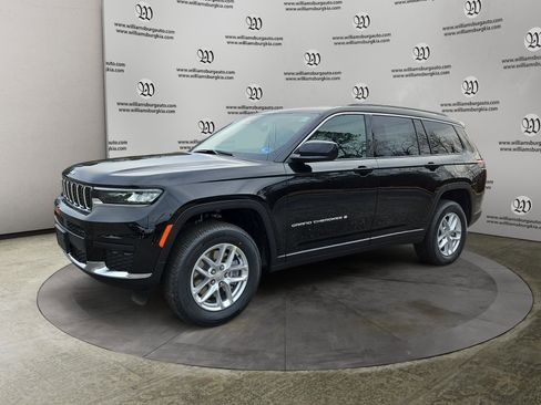 New 2025 Jeep Grand Cherokee L Laredo AWD/4WD image 1