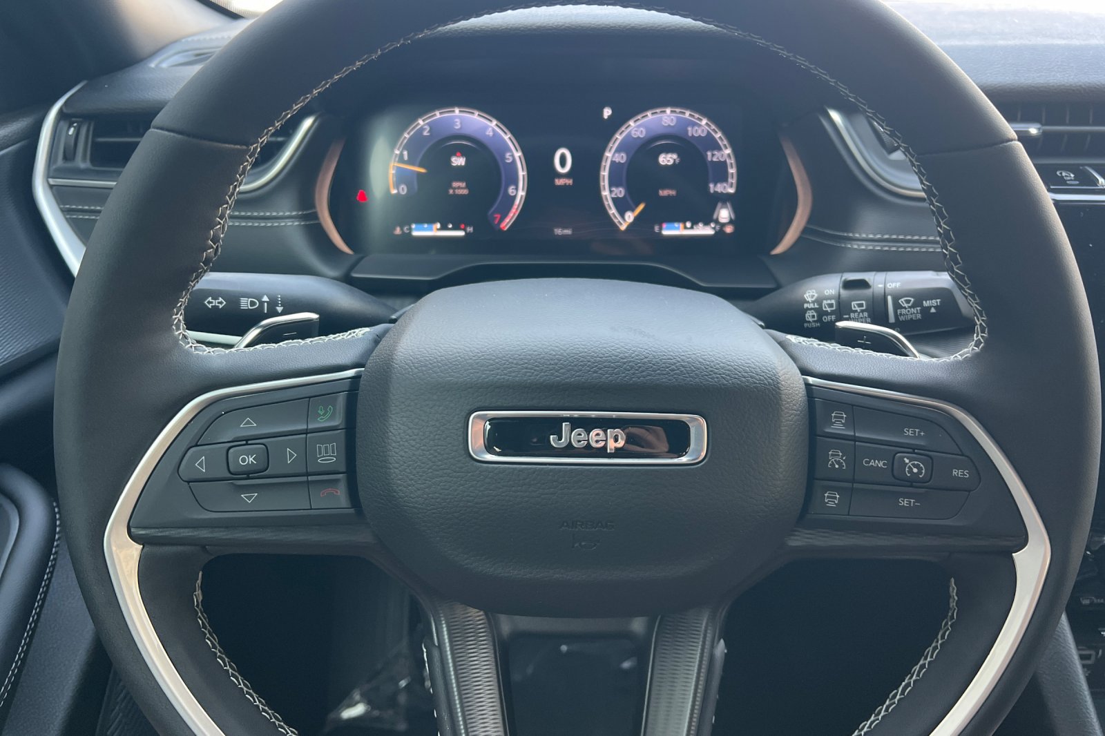 New 2026 Jeep Grand Cherokee Laredo X AWD/4WD image 27