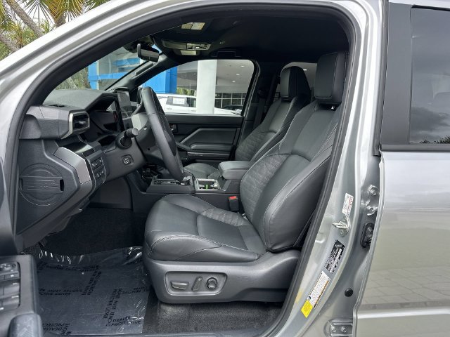 Used 2025 Toyota 4Runner TRD Off-Road Premium AWD/4WD image 30
