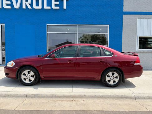 Used 2008 Chevrolet Impala LT w/ Luxury Edition Package FWD image 2