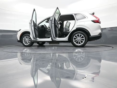 Certified 2024 Honda CR-V EX image 49