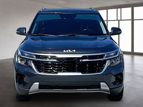 Used 2024 Kia Seltos EX AWD/4WD image 4
