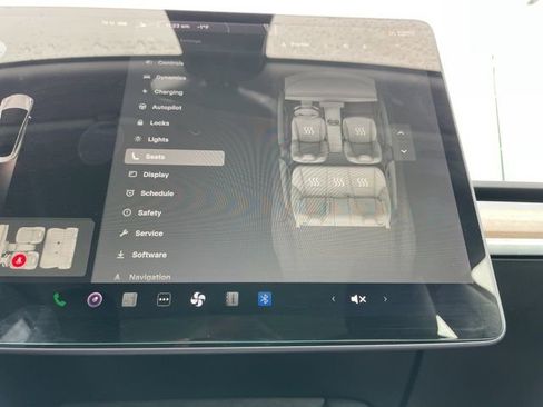 Used 2021 Tesla Model 3 Long Range image 23