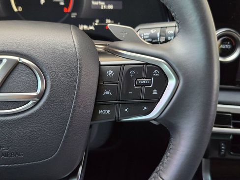 Used 2025 Lexus RX 350 FWD w/ Technology Package image 22