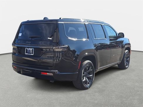 New 2026 Jeep Grand Wagoneer Limited image 5