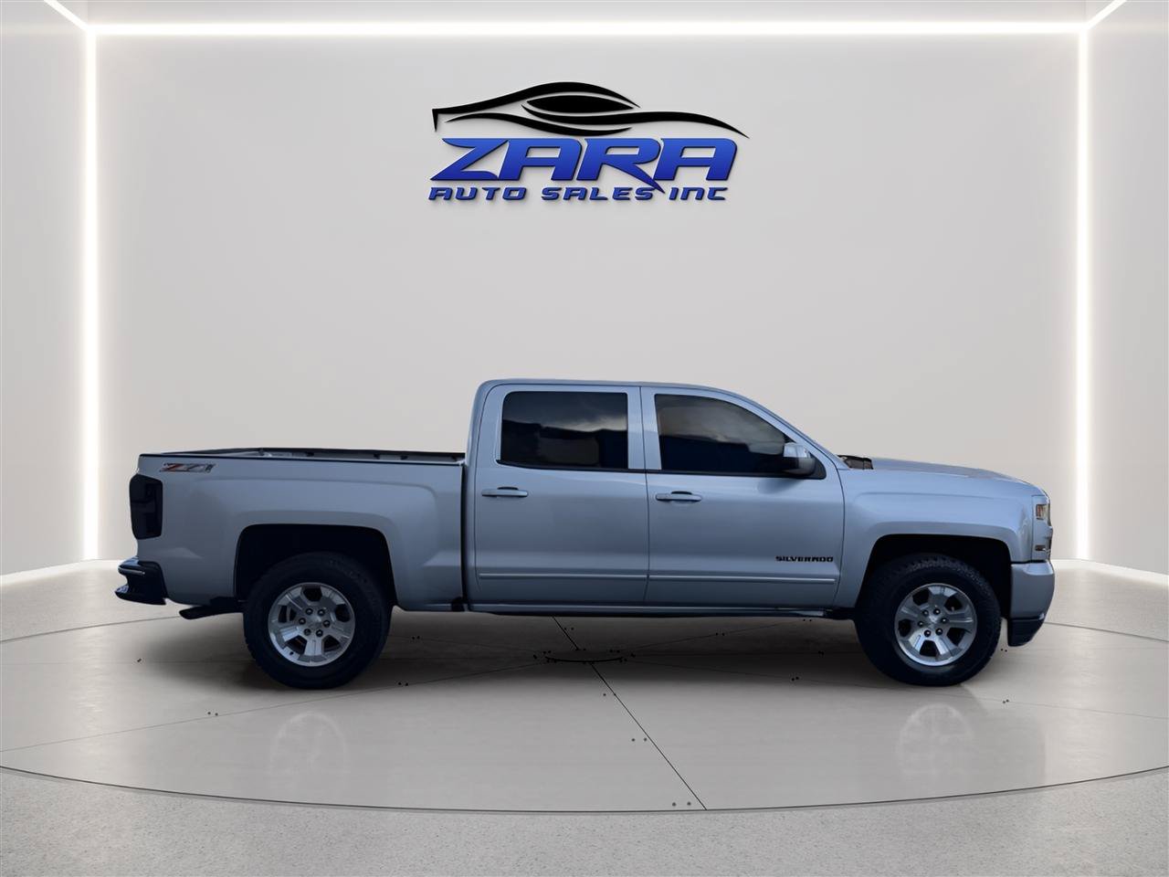 Used 2016 Chevrolet Silverado 1500 LT w/ All Star Edition AWD/4WD image 4