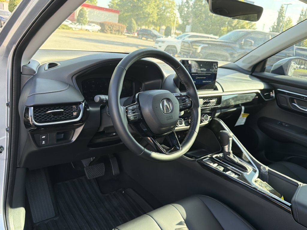 Certified 2025 Acura ADX FWD image 10