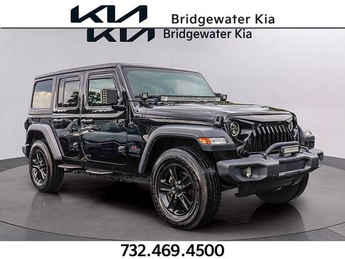 Used 2022 Jeep Wrangler Unlimited Sport AWD/4WD image 1