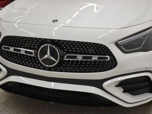 New 2026 Mercedes-Benz GLA 250 4MATIC image 16
