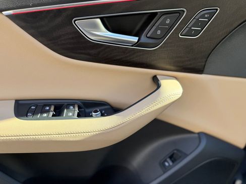 Used 2023 Audi Q7 2.0T Premium Plus w/ Premium Plus Package image 22