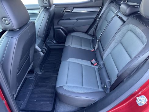 New 2026 GMC Terrain AT4 w/ Technology Package II image 21