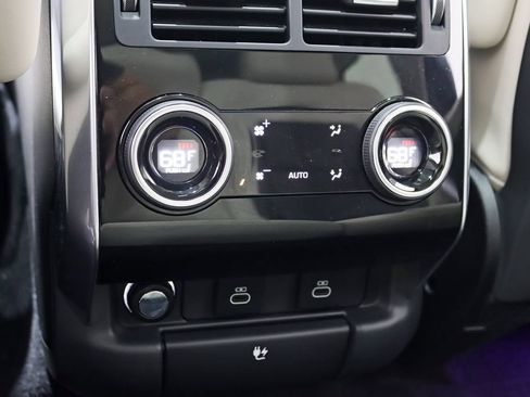 Used 2022 Land Rover Range Rover Sport Autobiography AWD/4WD image 31