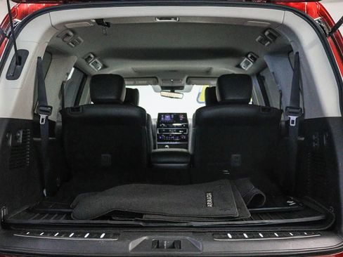 Used 2023 Nissan Armada Platinum w/ Captain's Chairs Package AWD/4WD image 29