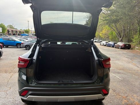 Used 2025 Chevrolet Trax LT image 33