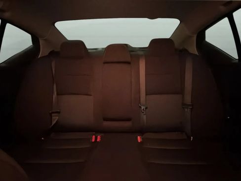 Used 2024 Nissan Altima 2.5 S FWD image 19