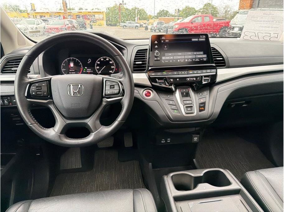 Used 2025 Honda Odyssey EX-L image 5