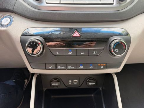 Used 2016 Hyundai Tucson Sport AWD/4WD image 23