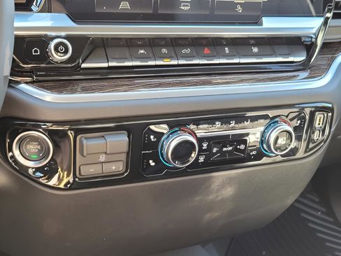 New 2026 GMC Sierra 1500 SLE w/ Preferred Package image 29