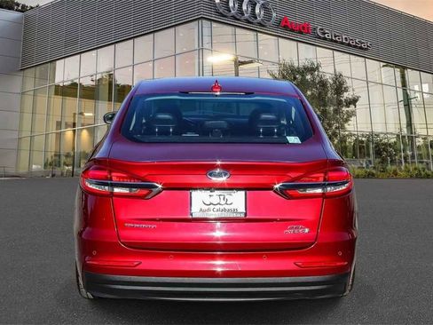 Used 2019 Ford Fusion SEL image 3