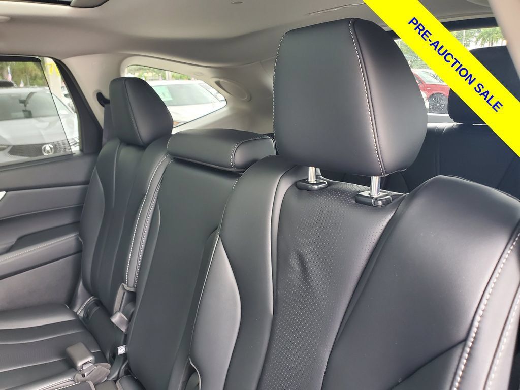 Used 2026 Acura MDX w/ Technology Package FWD image 13