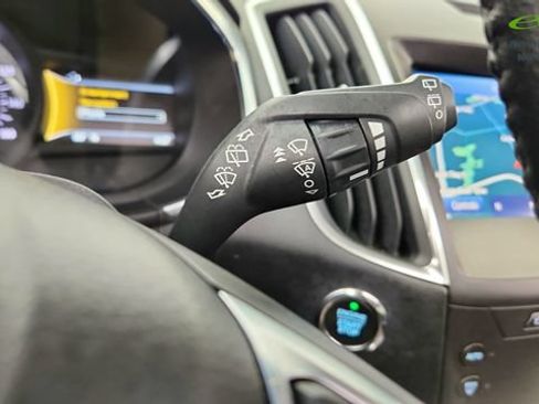 Used 2020 Ford Edge Titanium w/ Equipment Group 301A FWD image 43