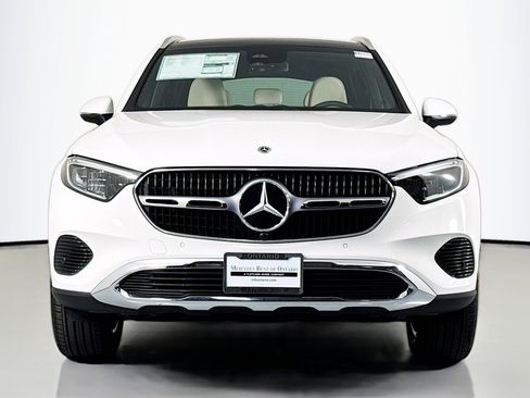 New 2026 Mercedes-Benz GLC 300 image 2