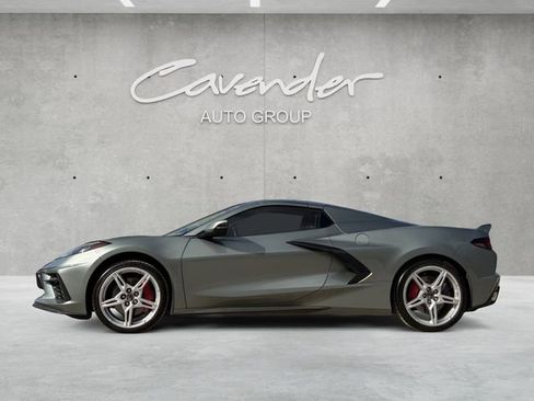 Used 2022 Chevrolet Corvette Stingray Premium Conv w/ Z51 Performance Package RWD image 12