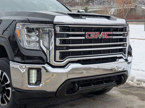 Used 2020 GMC Sierra 2500 SLT w/ SLT Convenience Package image 21
