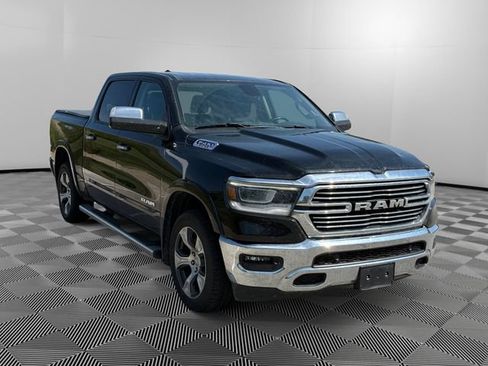 Used 2019 RAM 1500 Laramie AWD/4WD image 7
