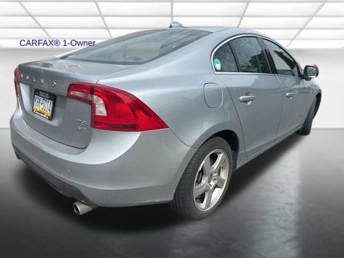 Used 2013 Volvo S60 T5 Premier Plus AWD/4WD image 5