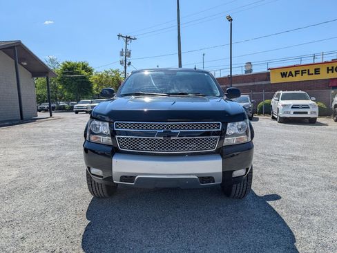Used 2013 Chevrolet Tahoe LT w/ Suspension Package, Off-Road image 2