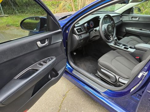 Used 2018 Kia Optima LX image 19