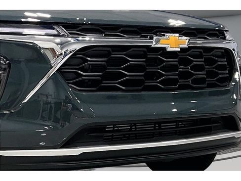 New 2026 Chevrolet Trax LT w/ LT Convenience Package FWD image 53