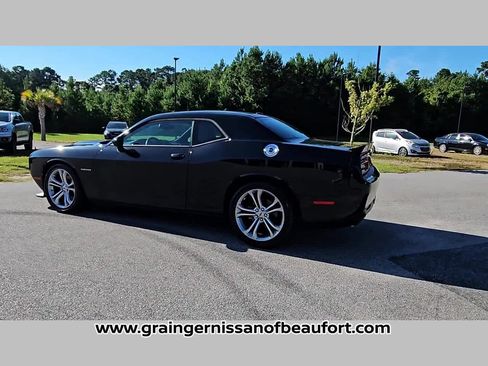 Used 2022 Dodge Challenger R/T image 23