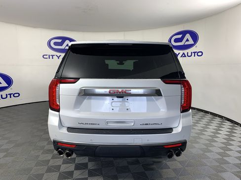 Used 2021 GMC Yukon Denali w/ Denali Ultimate Package RWD image 4