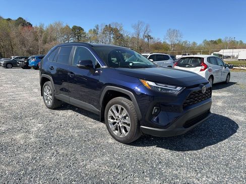 Used 2025 Toyota RAV4 XLE Premium w/ Weather Package image 7