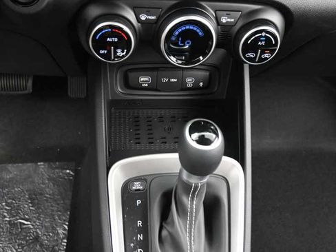 New 2026 Hyundai Venue SEL FWD image 20
