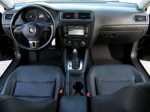 Used 2012 Volkswagen Jetta SE FWD image 20