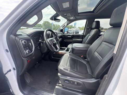 Used 2023 GMC Sierra 3500 Denali w/ Denali Ultimate Package AWD/4WD image 7