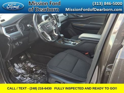 Used 2019 GMC Acadia SLE image 7