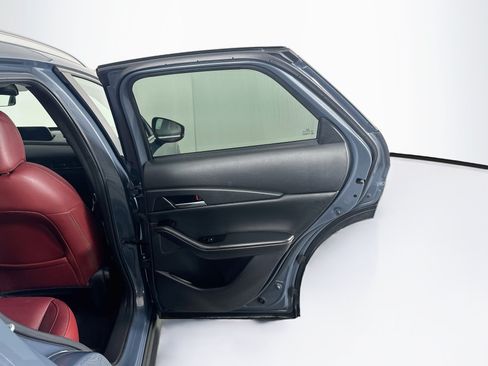 Used 2025 MAZDA CX-30 AWD 2.5 S w/ Preferred Package image 33