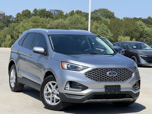 Used 2024 Ford Edge SEL w/ Convenience Package AWD/4WD image 2